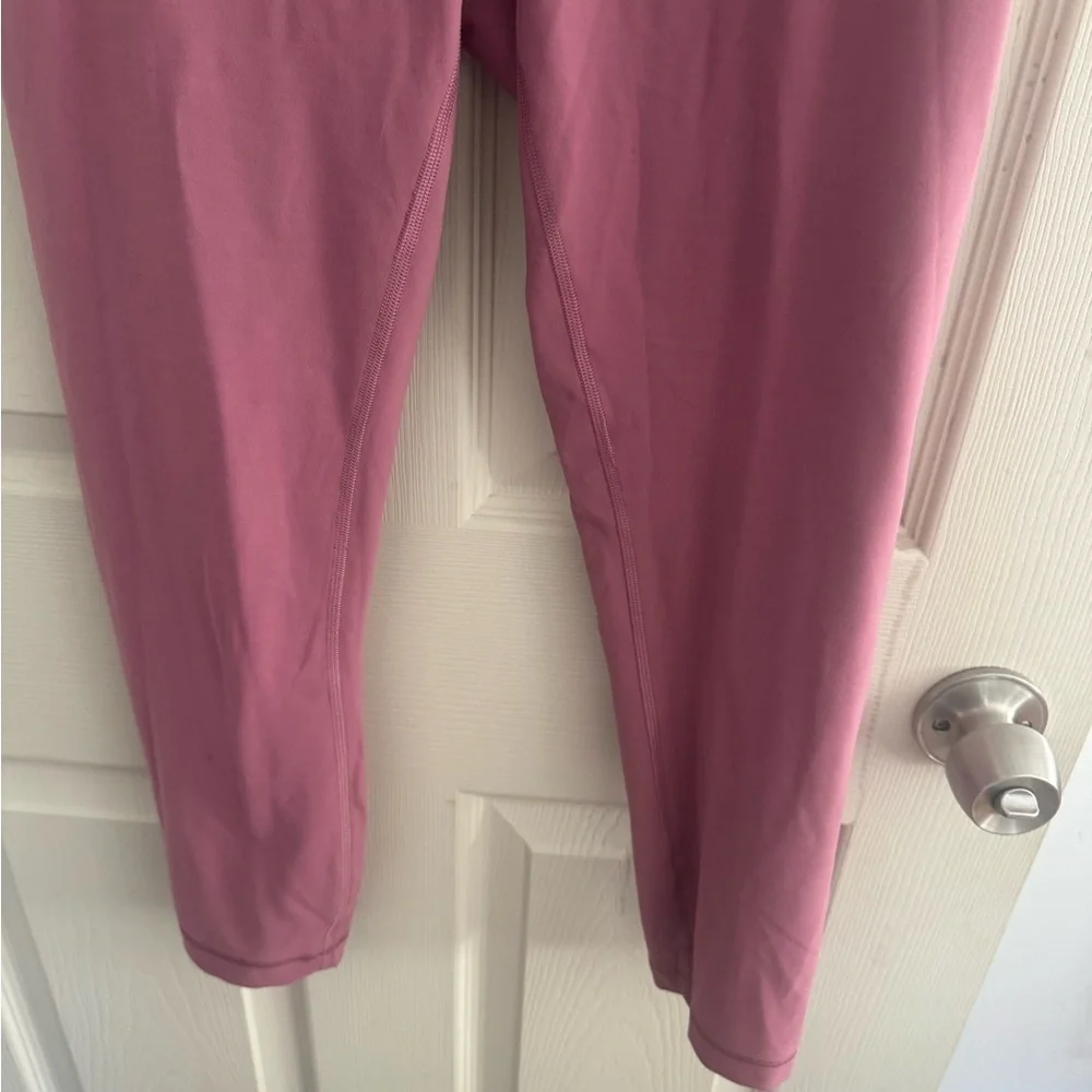 Lululemon Align HR 21” Legging in Pink Blossom
